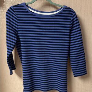 Isaac Mizrahi purple/dark purple cotton top for everyday wear.